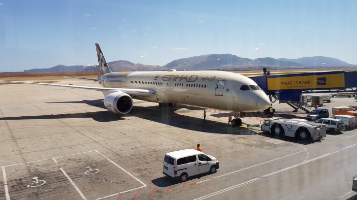 A parked B787 in Athens - never had a 787 experience so far